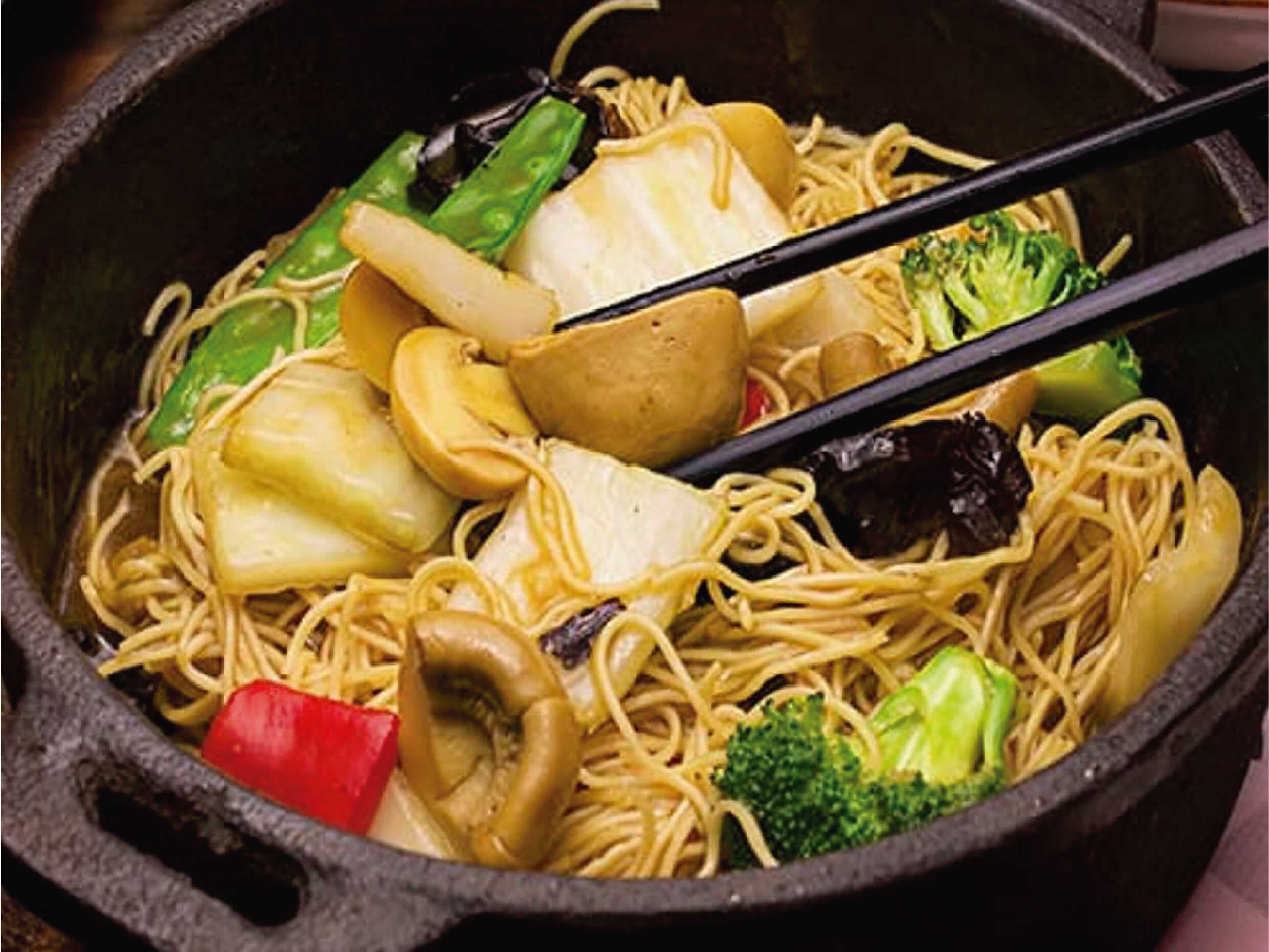 Tallarín Vegetariano con Champiñones