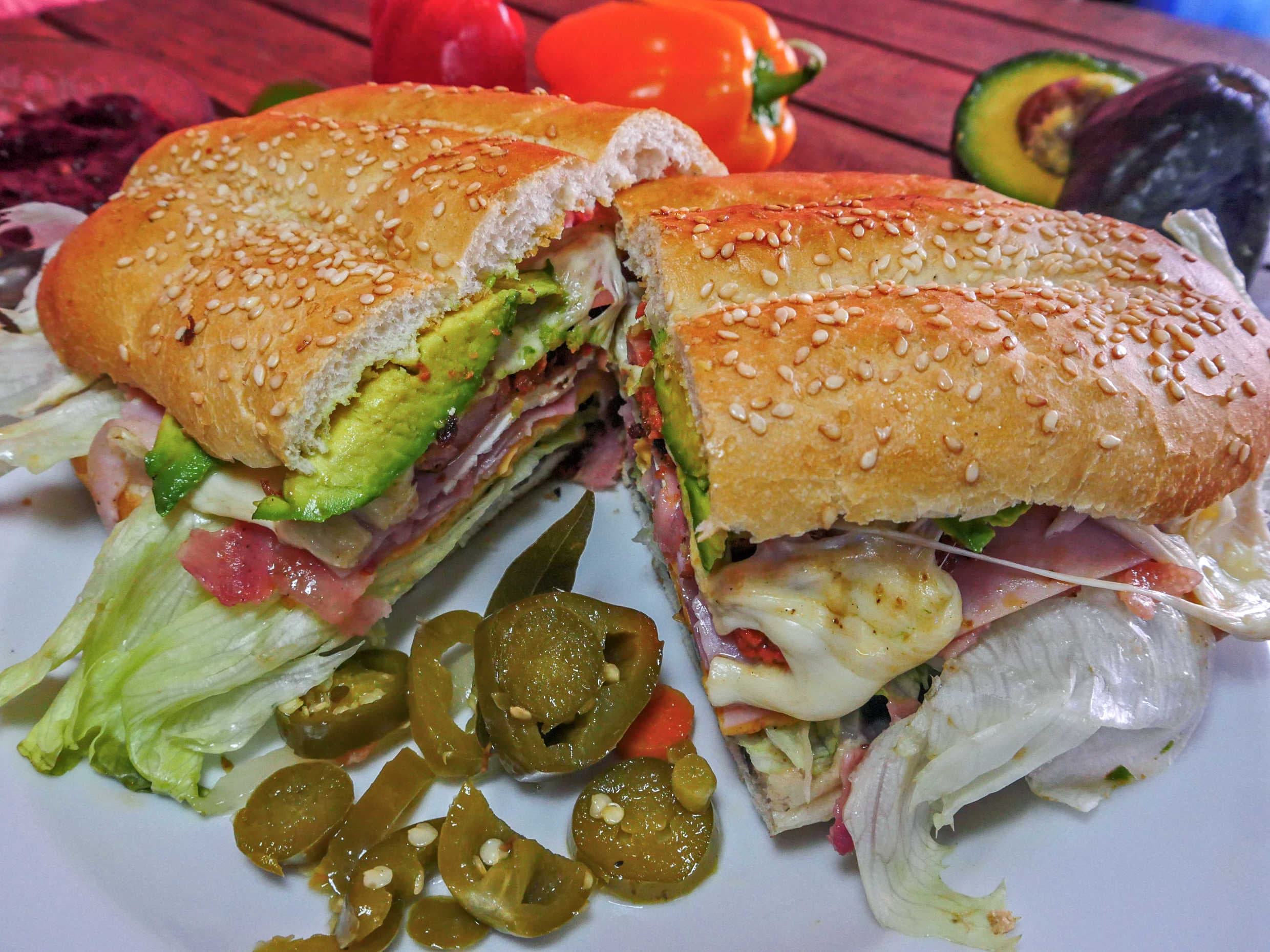 Torta Cubana Gigante Con Pepsi 600 ml 🔥