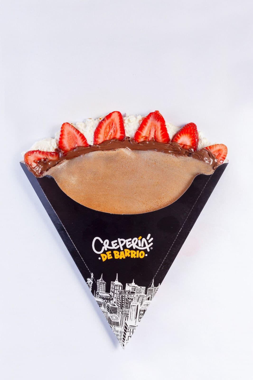 Crepa Nutella Philadelphia y Fresa+ Soda Italiana