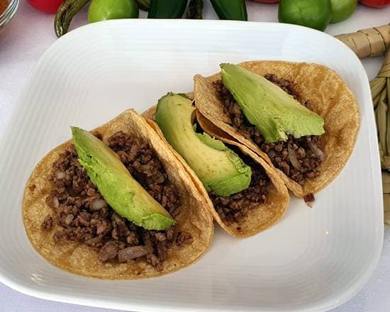 Tacos de Migaja con Queso Oaxaca