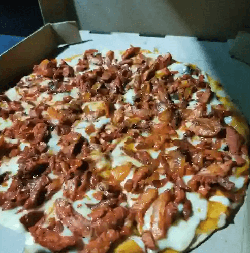 Pizza de Chano y Chon 12 in