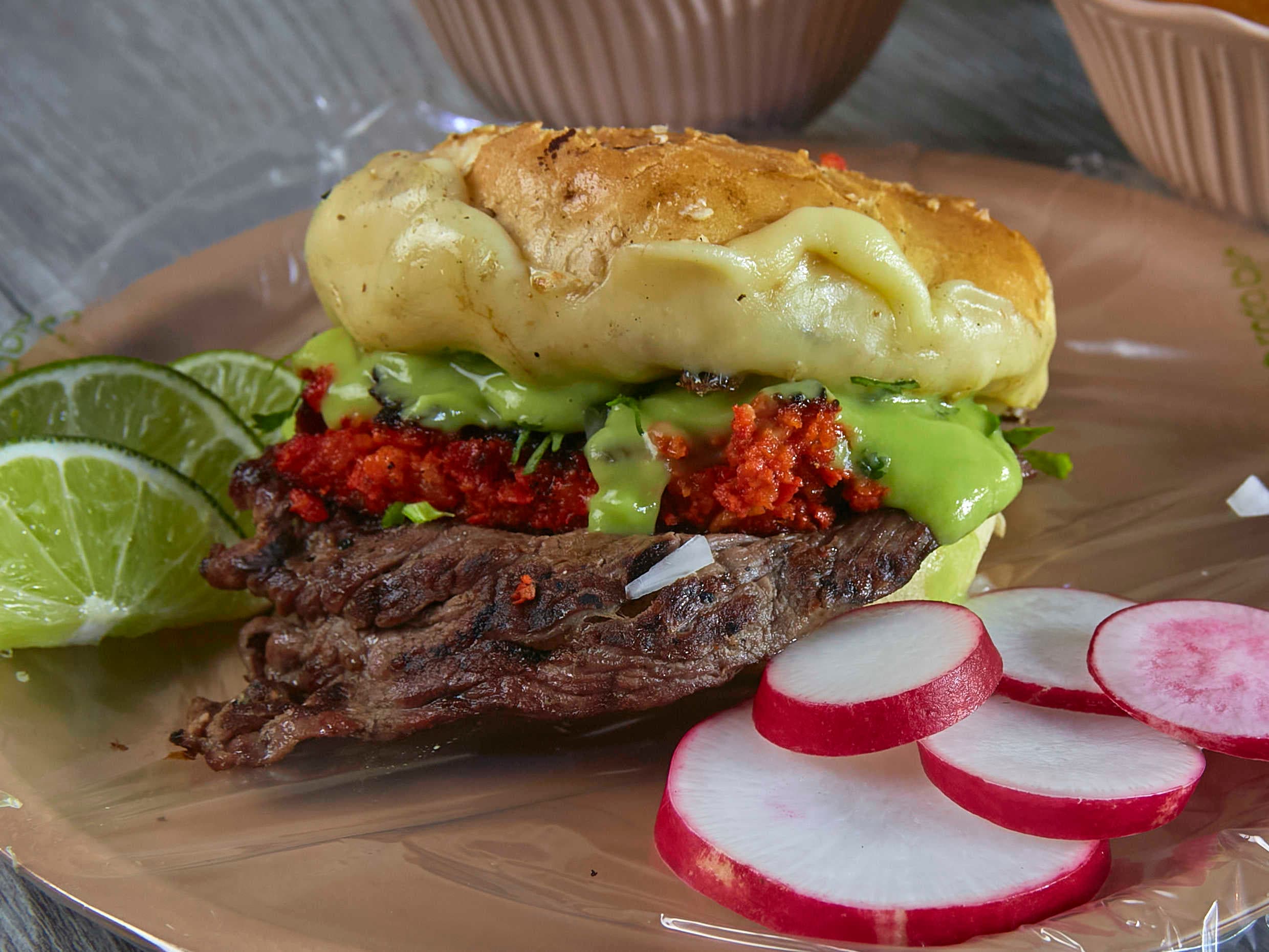 Cemita de Arrachera