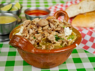 Chilaquiles con Bisteck