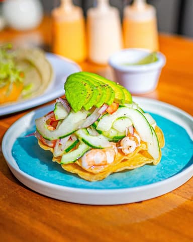 Tostada Aguachile Negro
