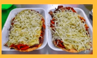Huarache de Chorizo