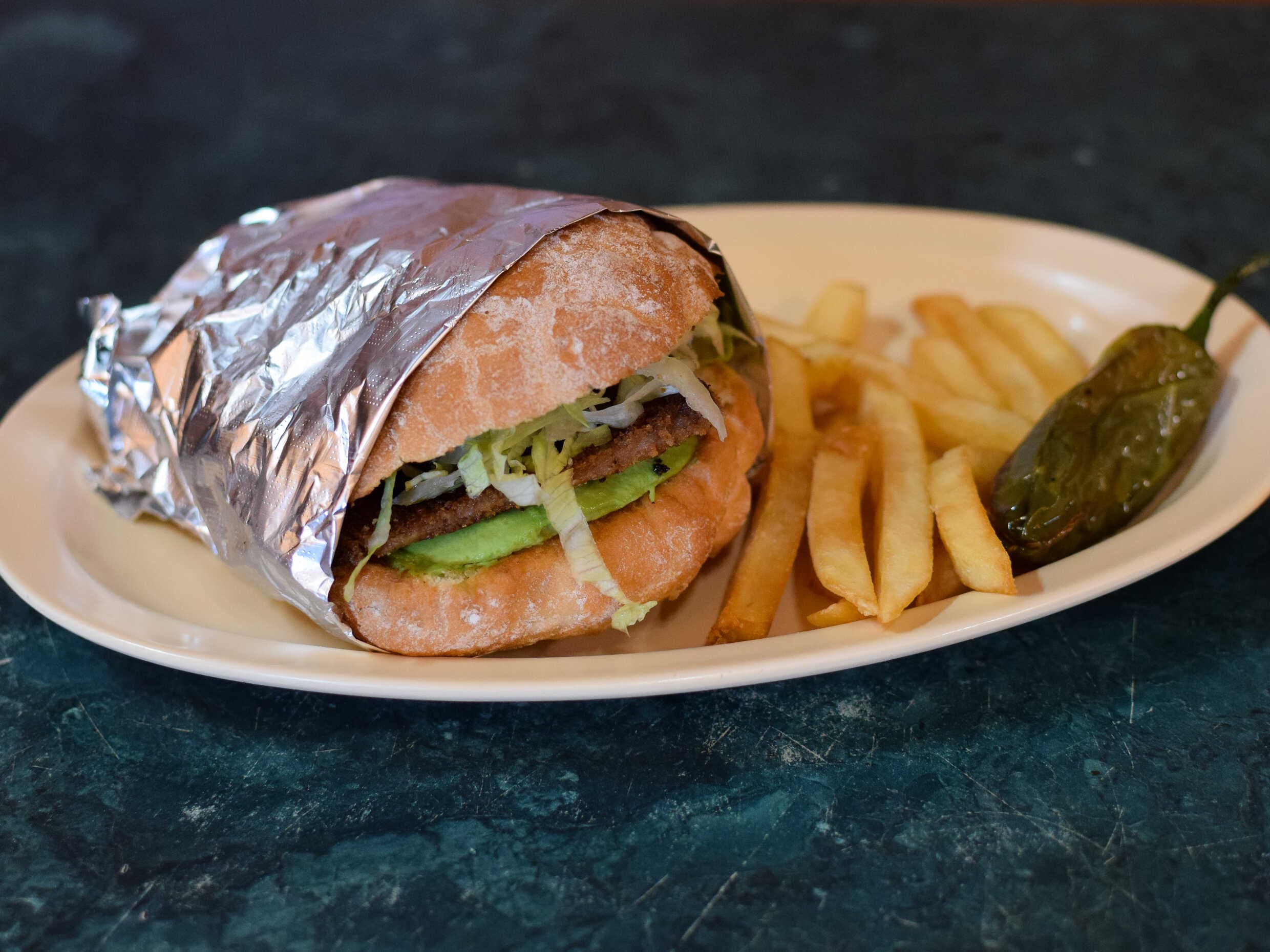 Combo de Torta de Jamon con Queso