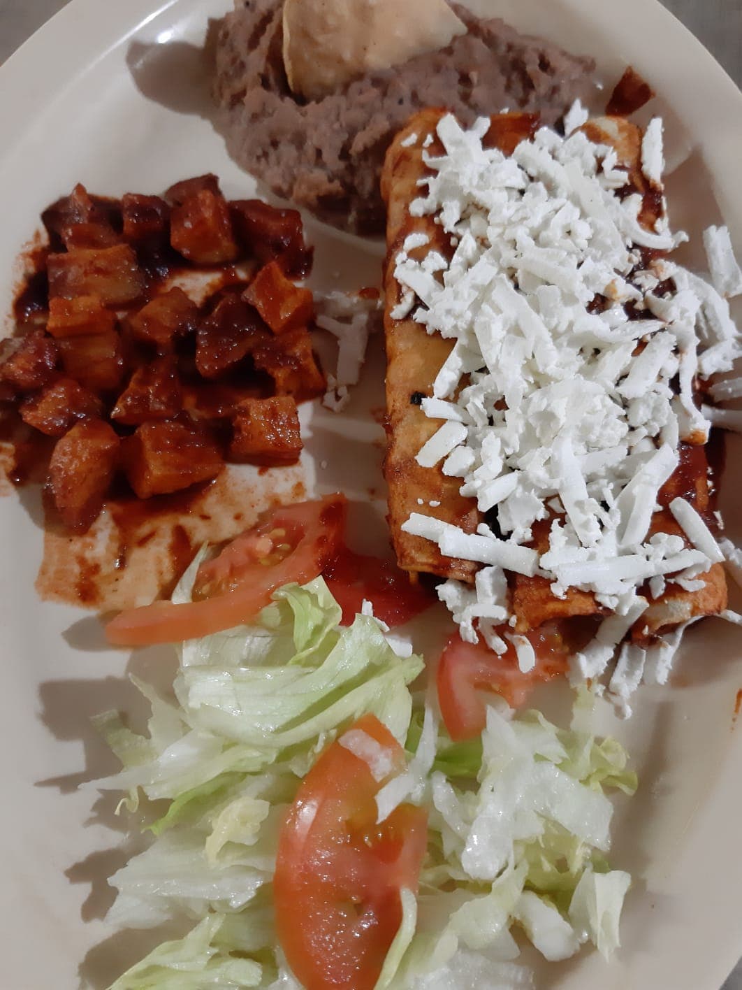 Enchiladas Rojas de queso fresco