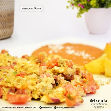 HUEVOS AL GUSTO*