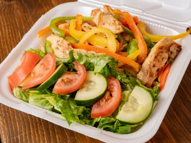 Ensalada de Pechuga de Pollo al Grill