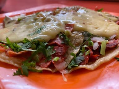 Pastor con Queso