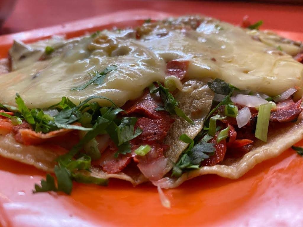 Pastor con Queso