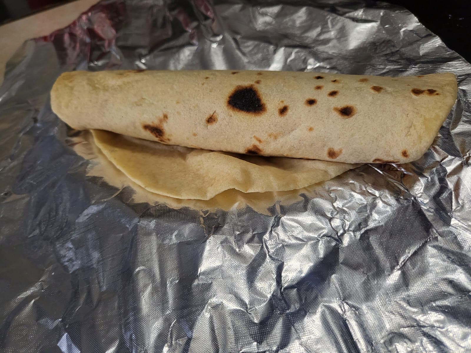 Burrito Raja con Queso