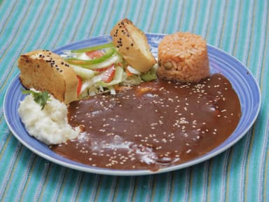 Pechuga de Pollo en Mole
