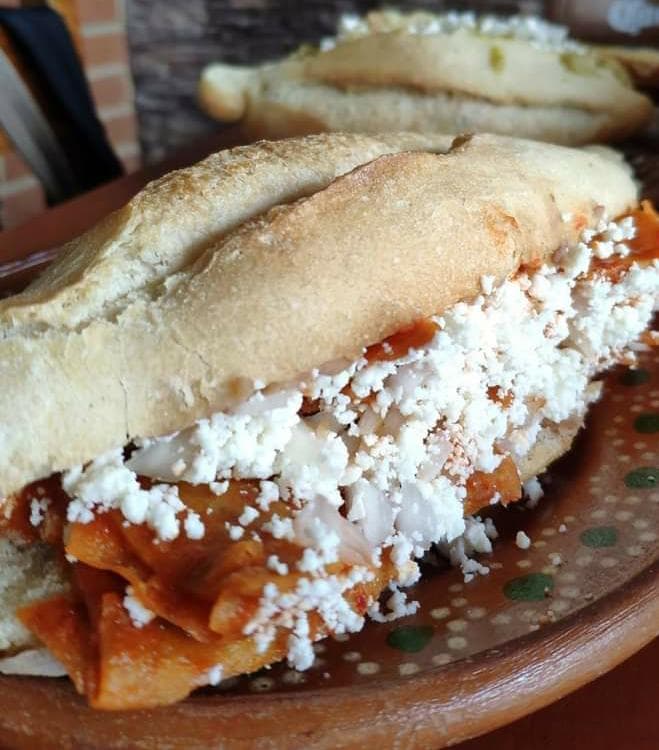 Lonche de Frijoles con Queso