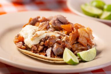 Taco de Carnitas con Queso