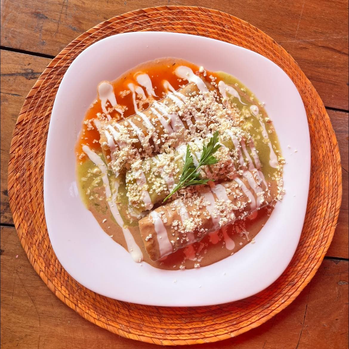 ENCHILADAS ROJAS