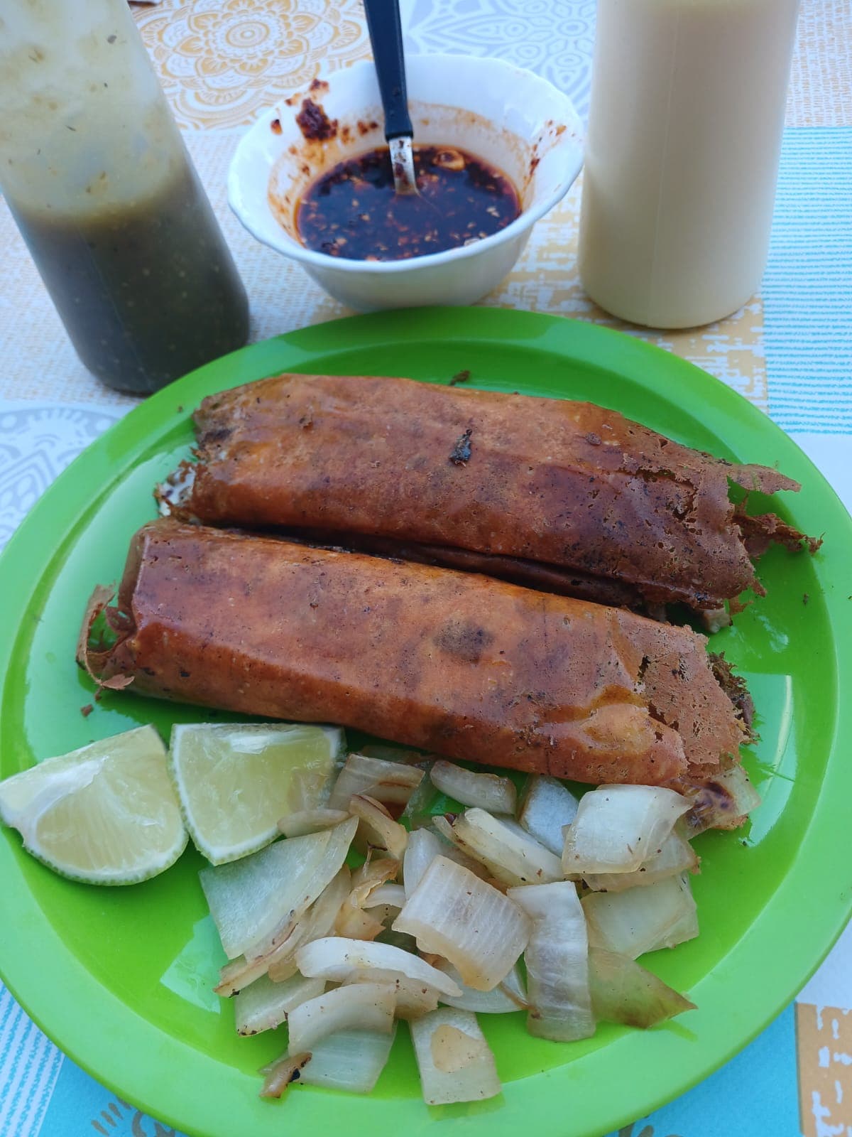 Orden de Tacoquesos con Pollo (2) Pz