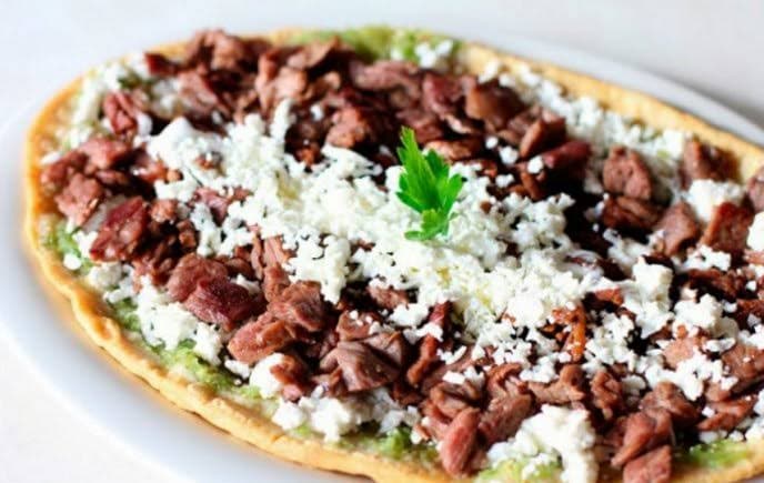 Huarache Oaxaqueño de Chuleta