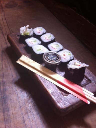 Maki California