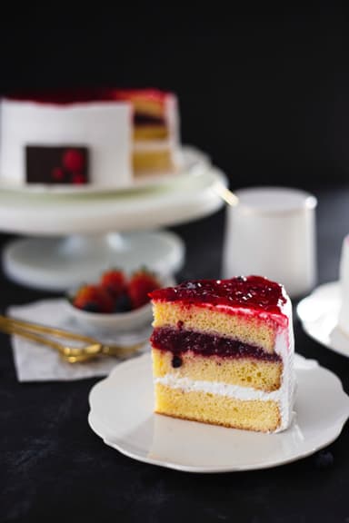 Torta 3 Leches Frutos Rojos Porción