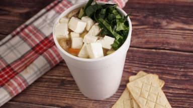 Sándwich de Pollo + Sopa Noodlee