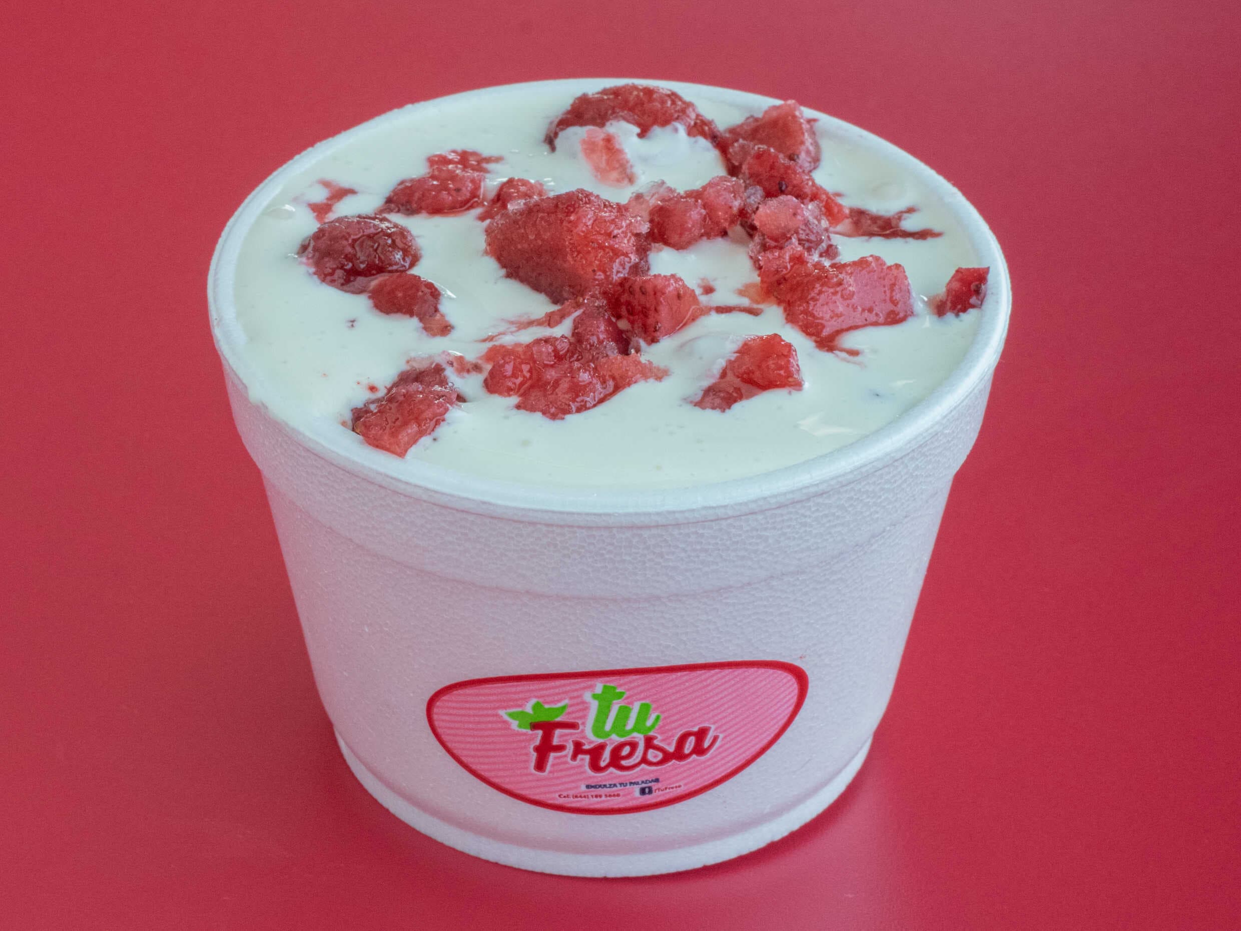 Fresas con Crema 1/4 de Litro