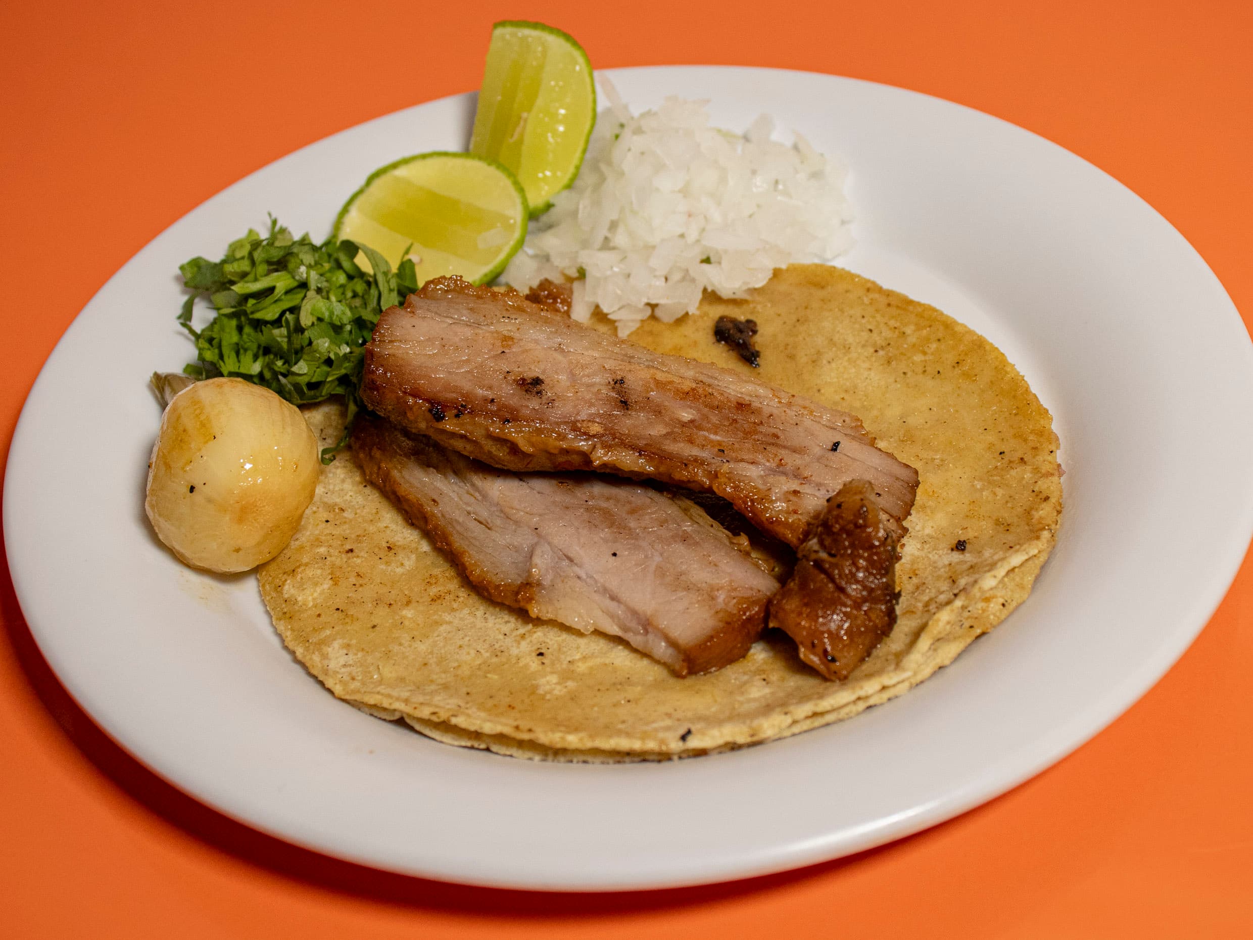 Taco de Suadero en Trozo en Tortilla Grande