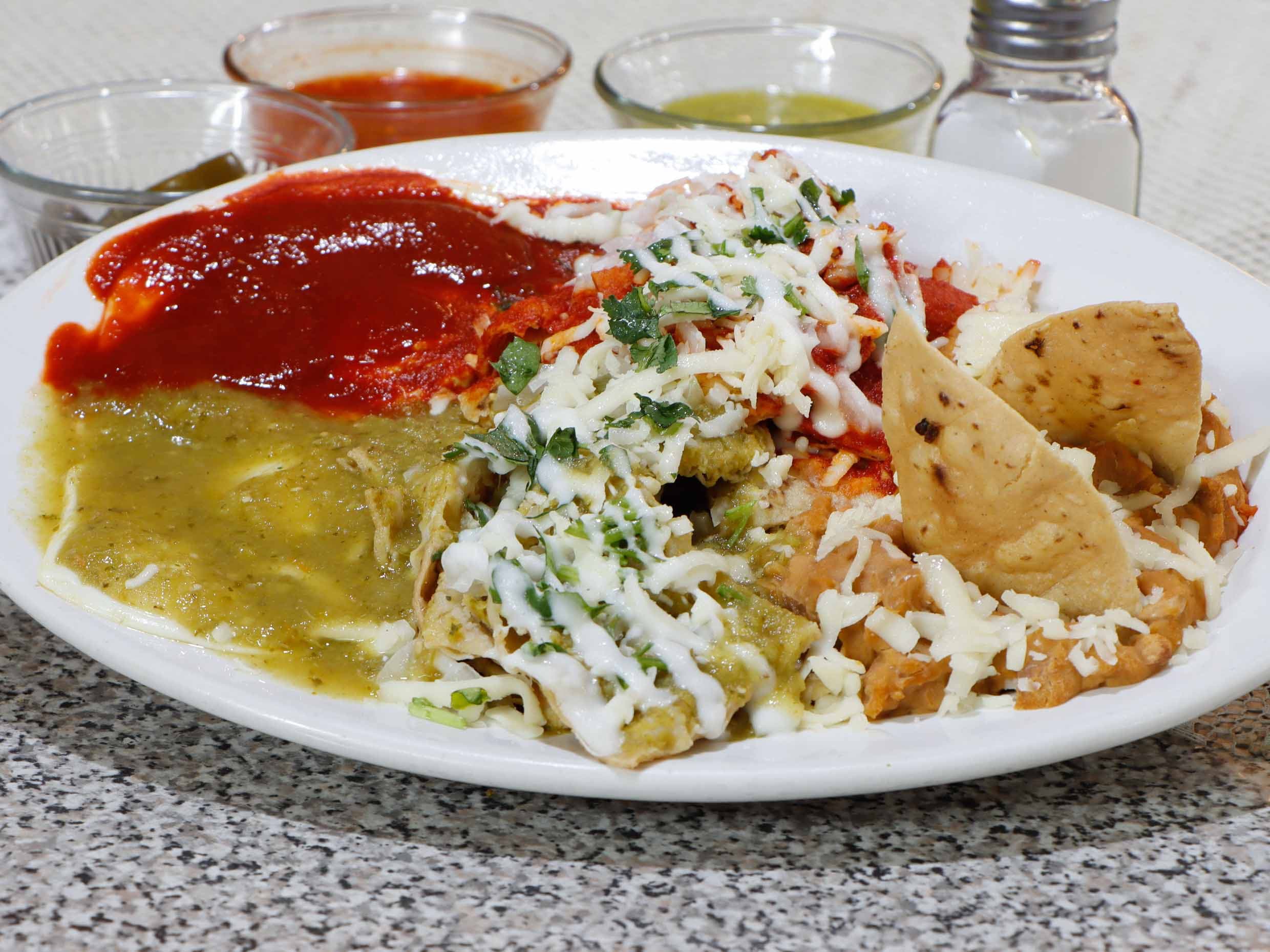 Huevos Divorciados