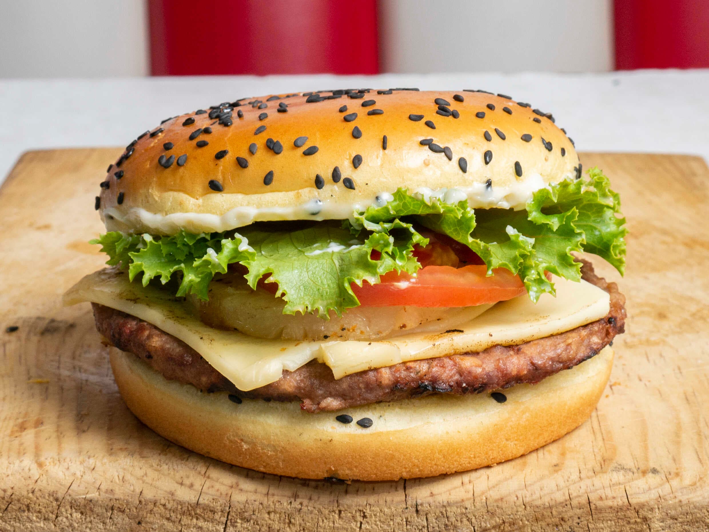 Hamburguesa Hawaiana Sencilla