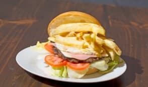Combo Hamburguesas Royall con PEPSI 355 Ml.