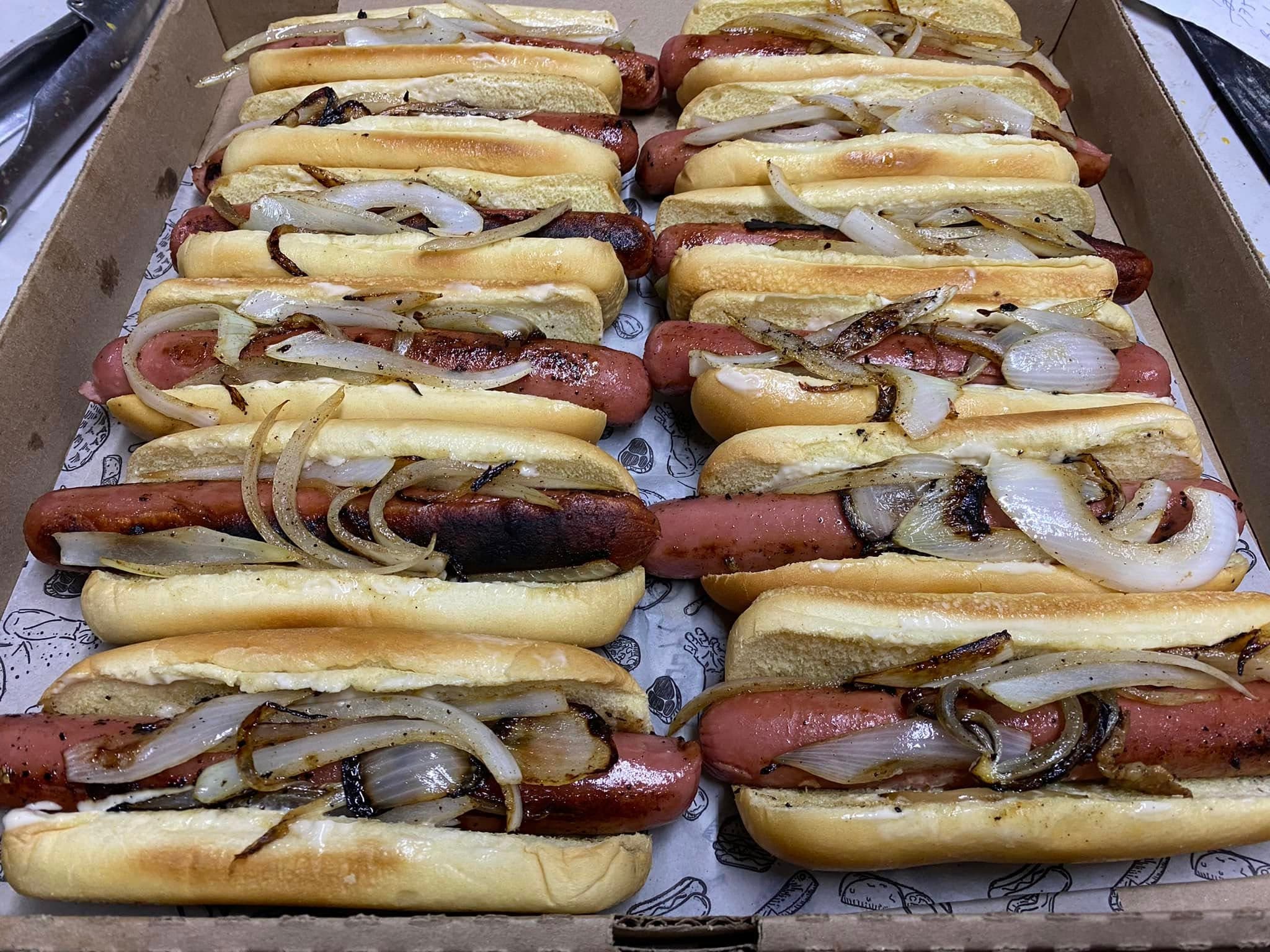 Hotdog 3 Quesos con Papas