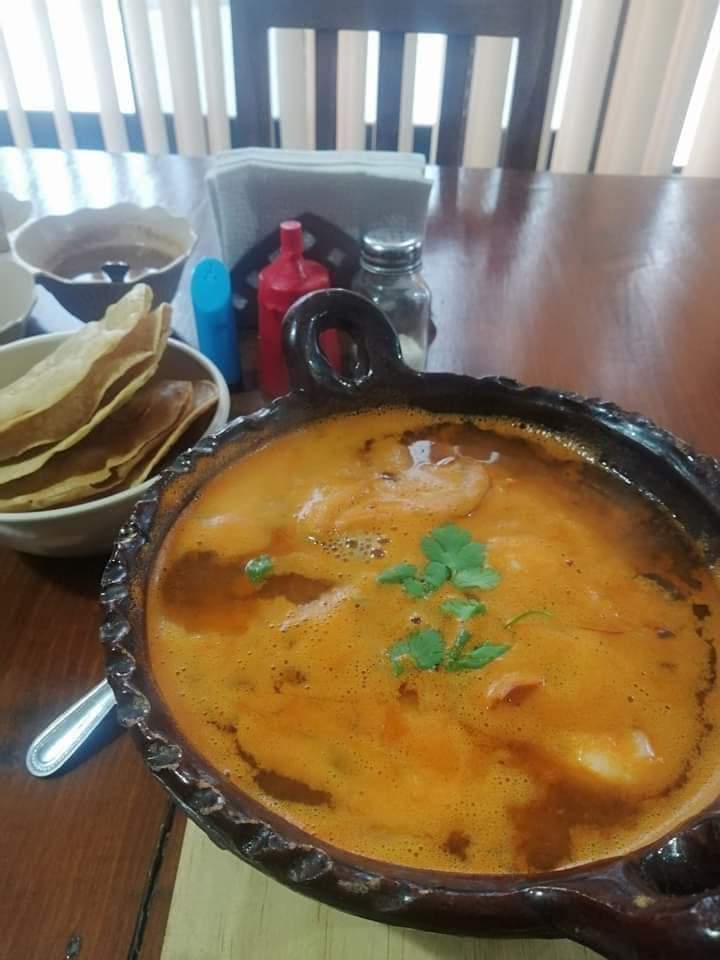 Sopa de Mariscos.