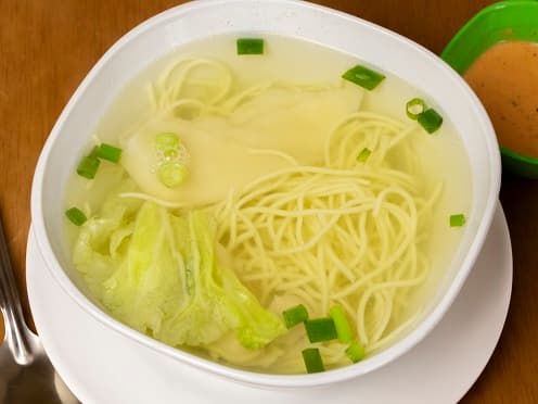 Sopa de Wantan Familiar