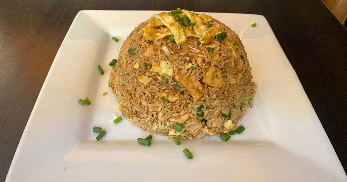 Arroz Chaufa de Pollo en Trozos