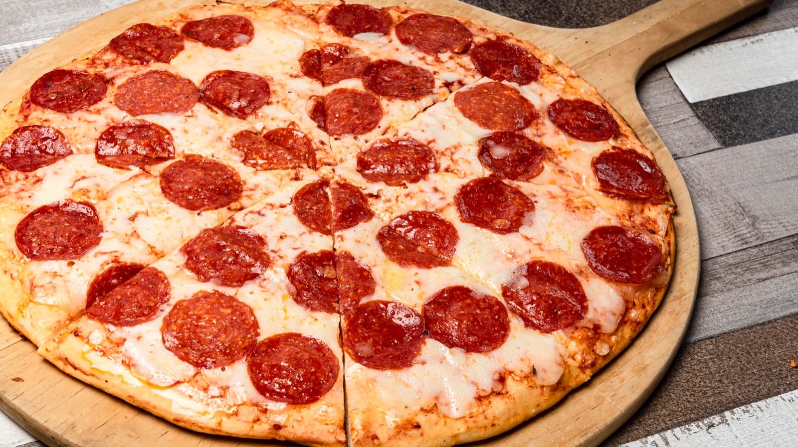 Pizza de Pepperoni Medium 40 cm