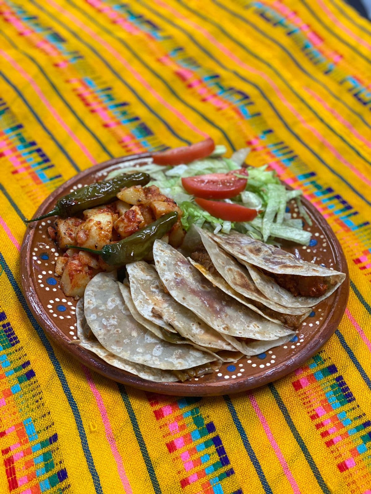 Orden De Tacos De Harina