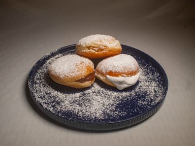 Donas Rellenas por Unidad ..