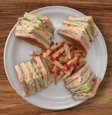 Club Sándwich de Pollo