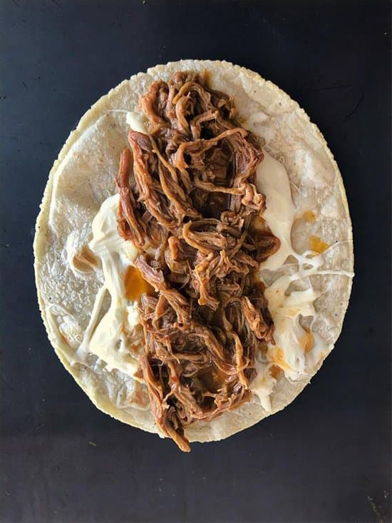 MEGA-BARBAKEKA