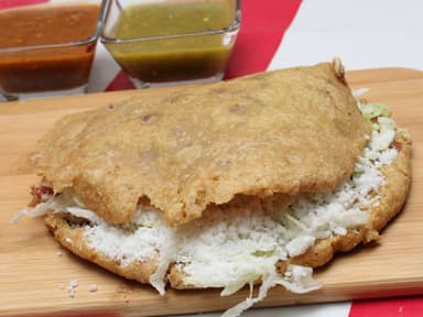 Gordita de Chicharrón