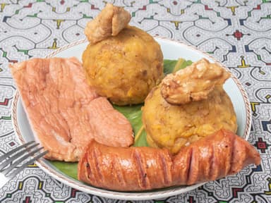 Tacacho Mixto
