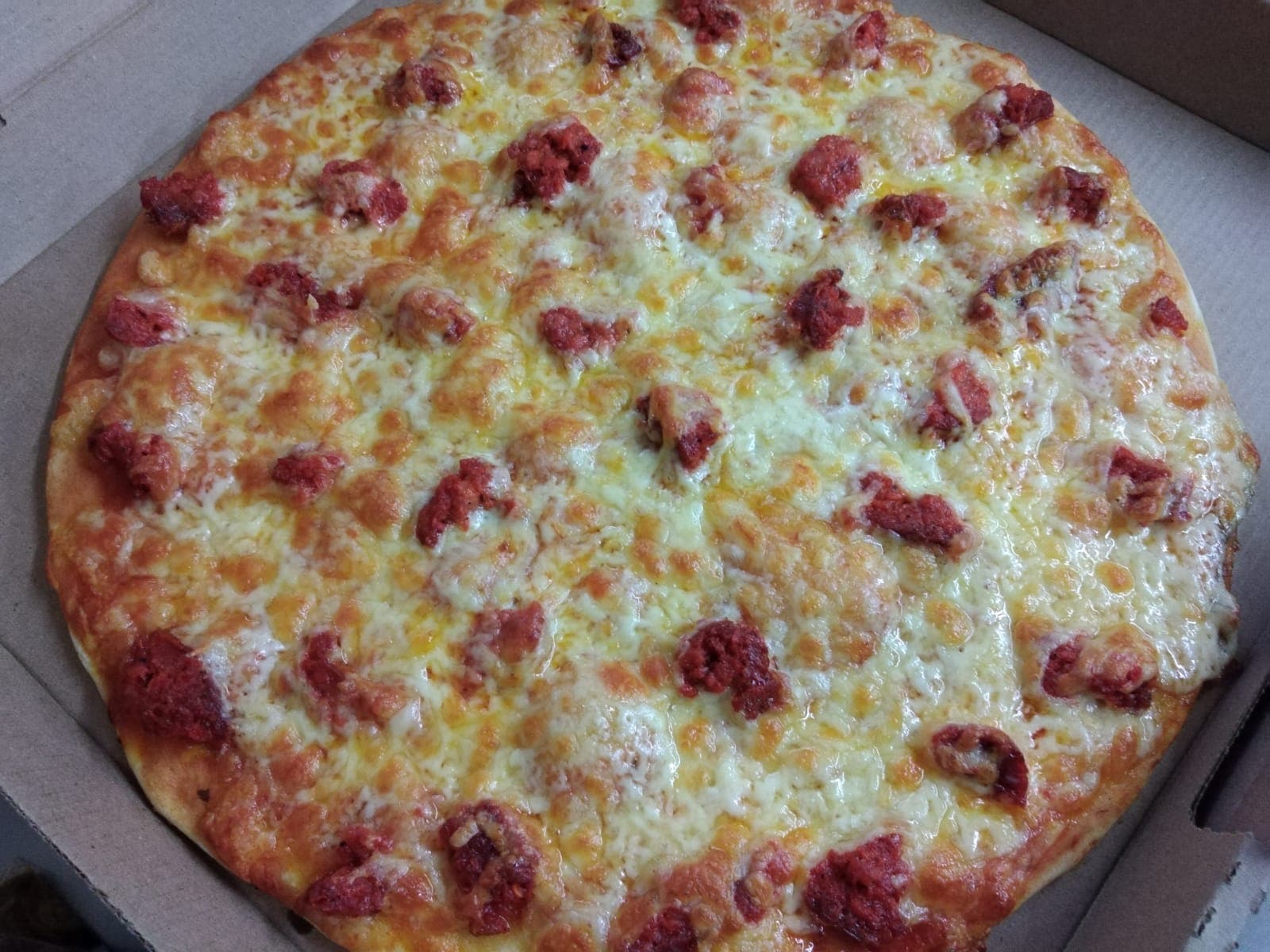 Pizza de Chorizo, Grande