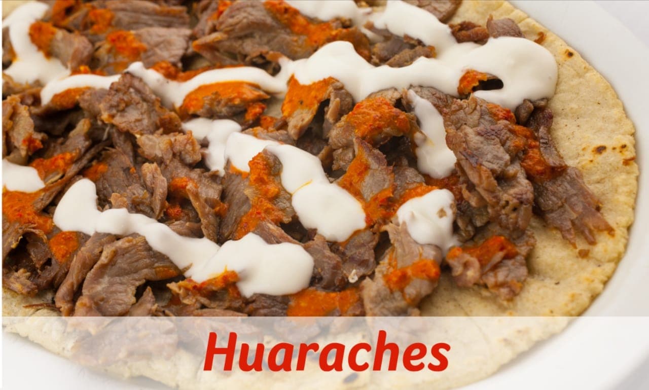 Huarache de Requesón