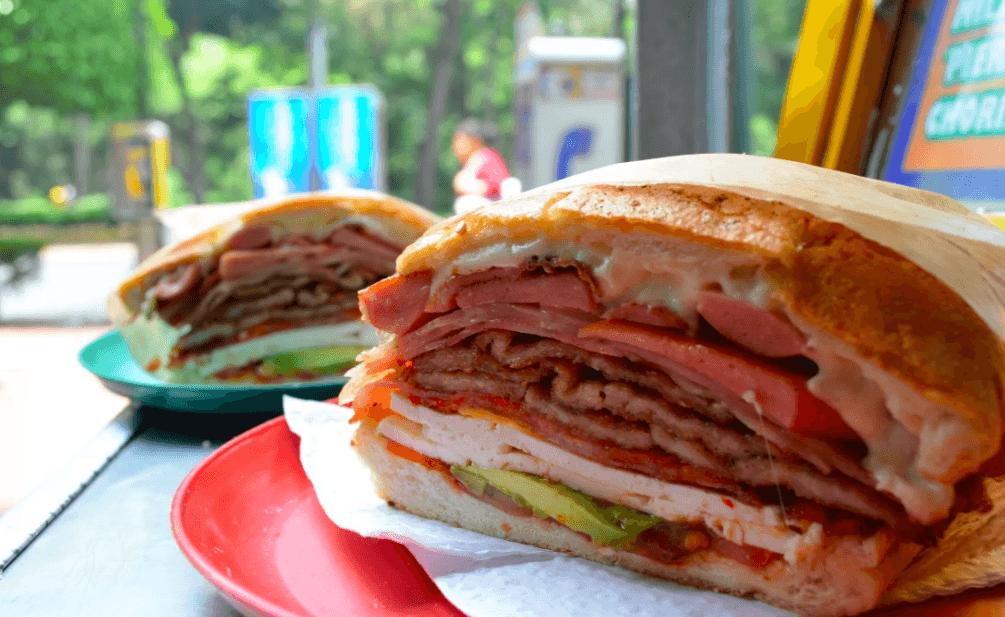 Torta de Jamón con Queso