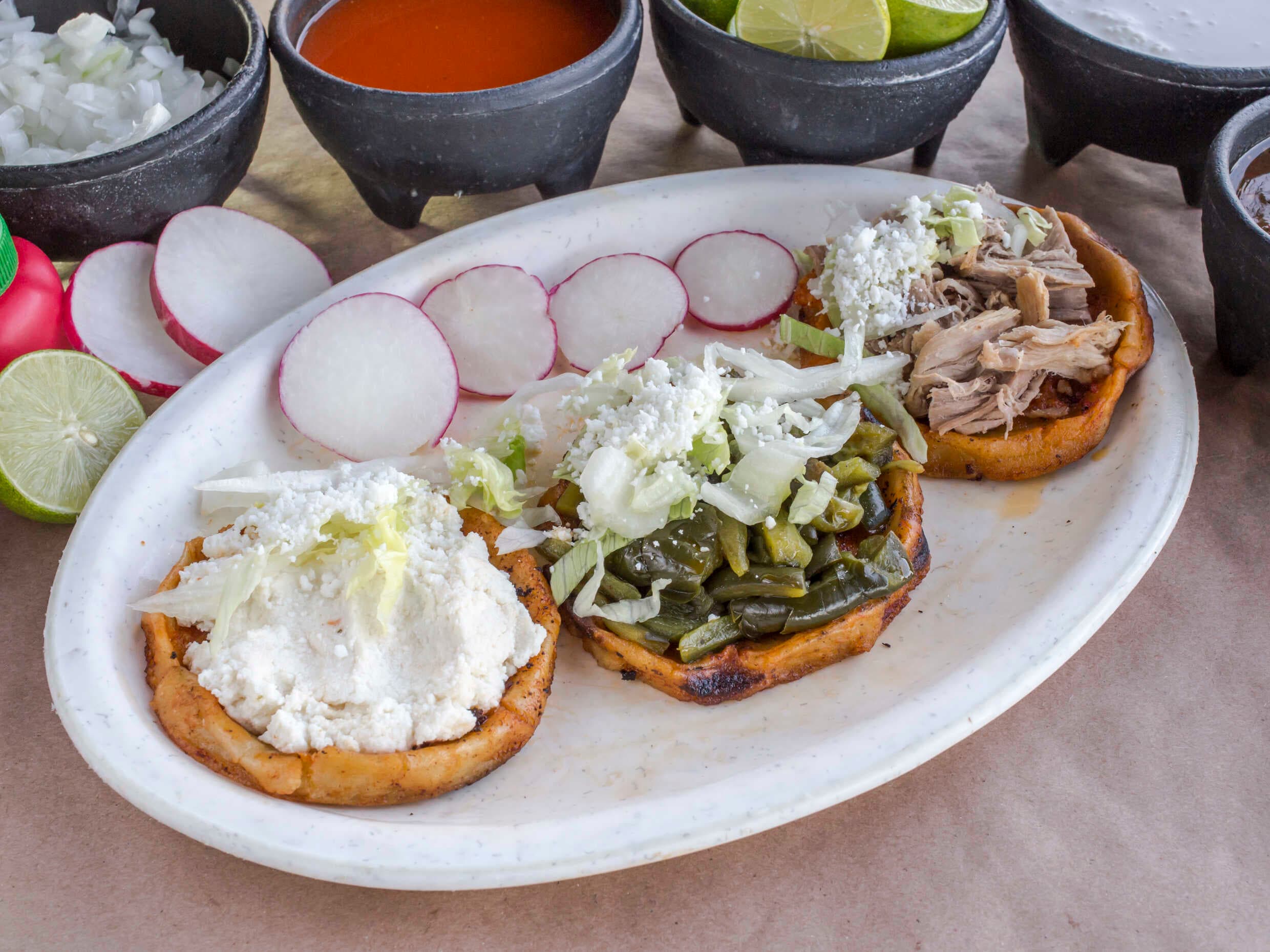 Orden de Sopes Sencillos (5 Piezas)
