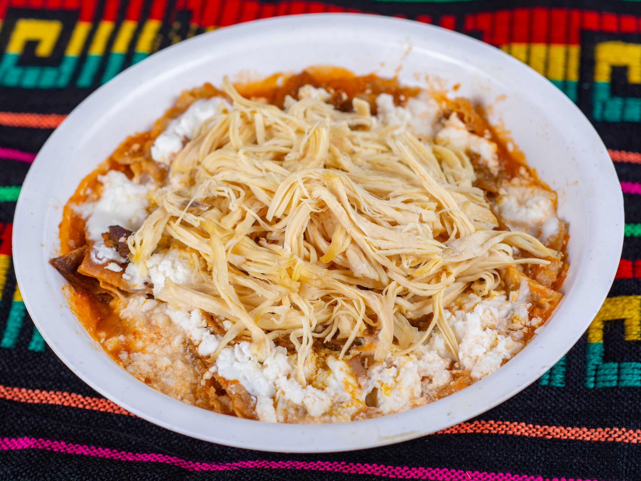 Chilaquiles con Pollo