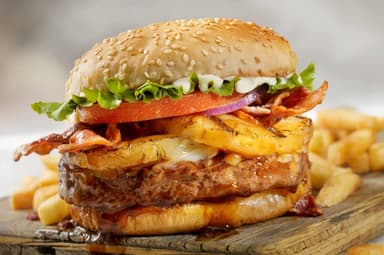 Burger Arrachera con Pierna y Piña