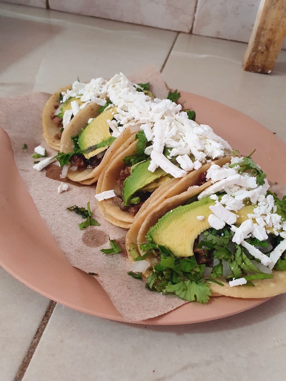 Combo Martes 4 Tacos de bistec y Bebida