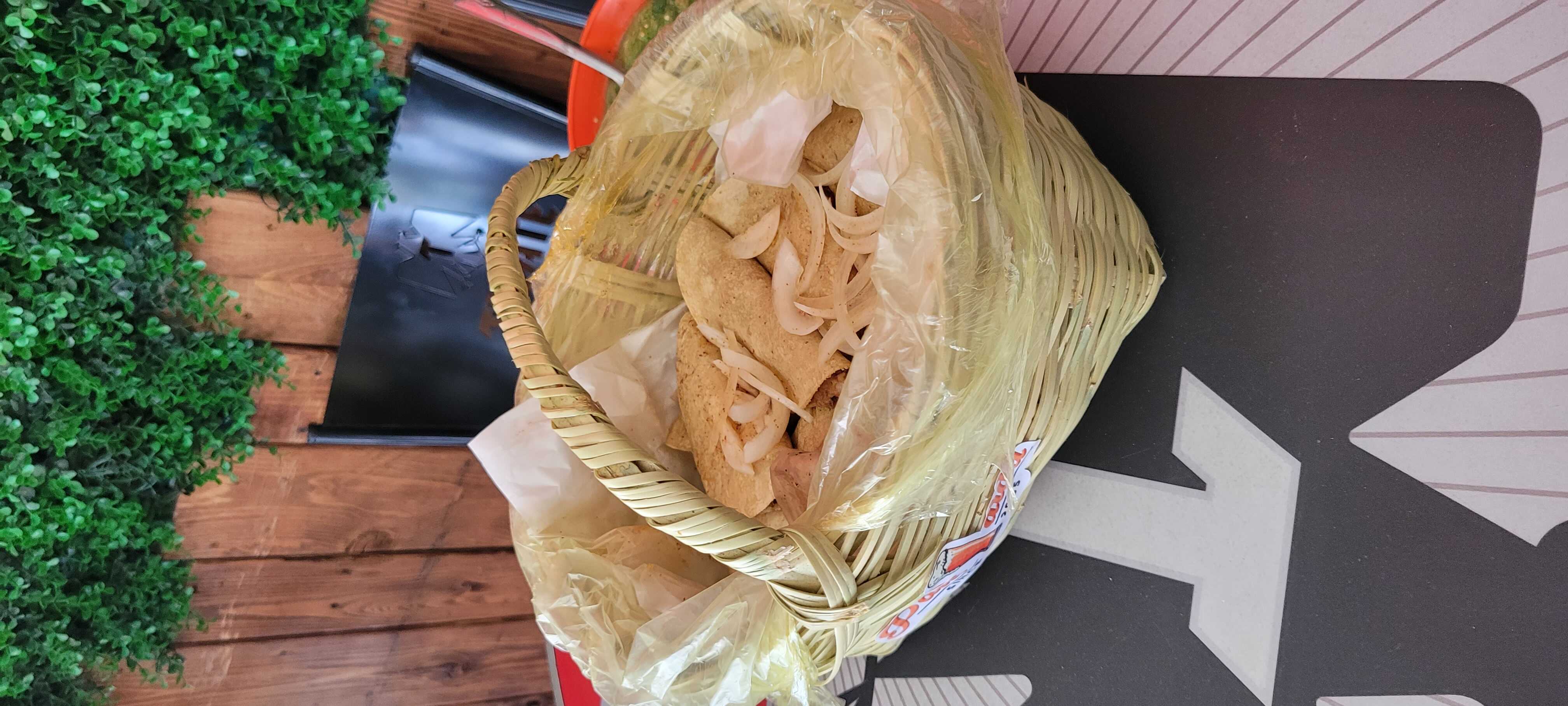 Promo 🤑 20 Tacos de Canasta