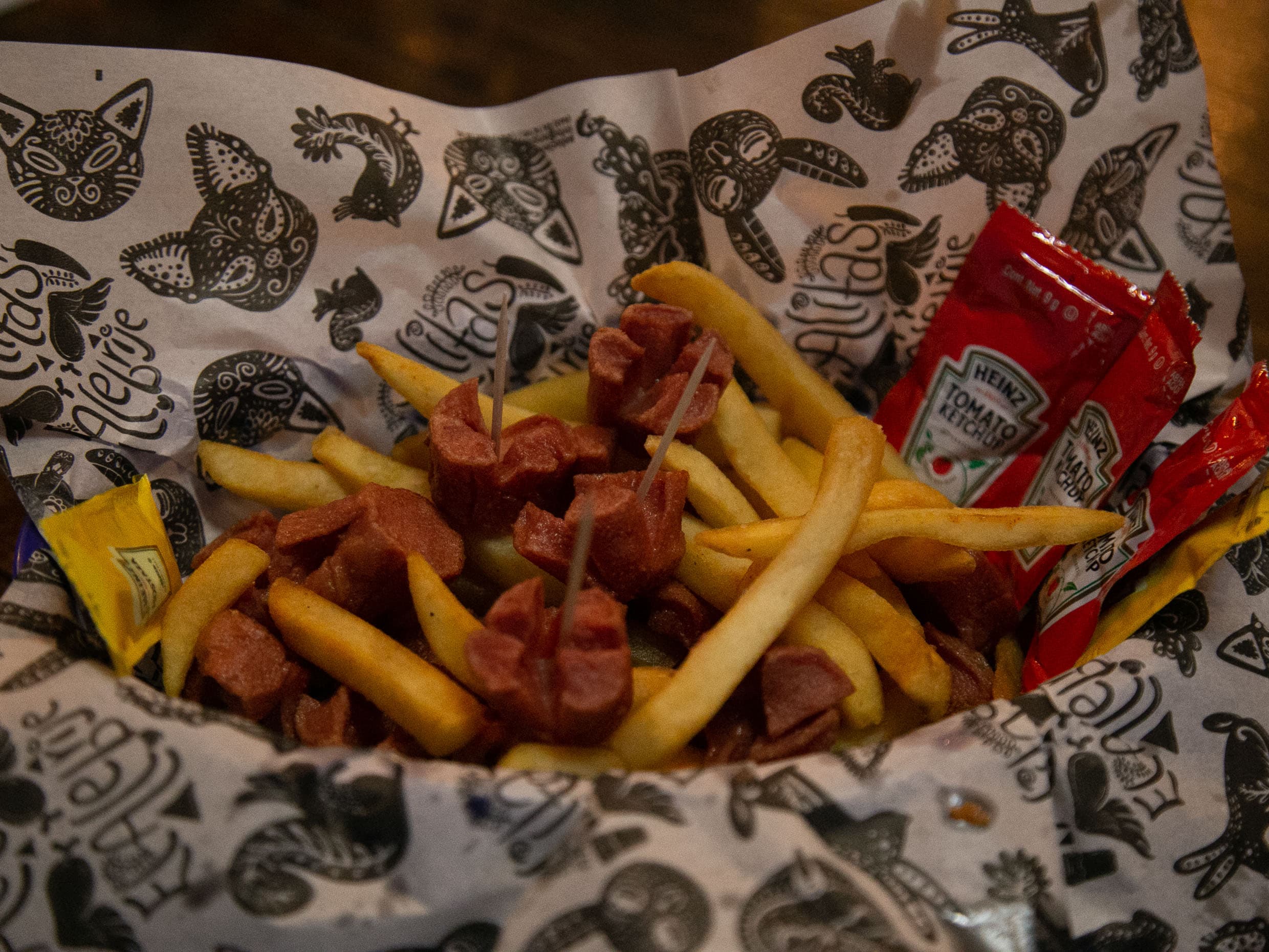 Salchipapas